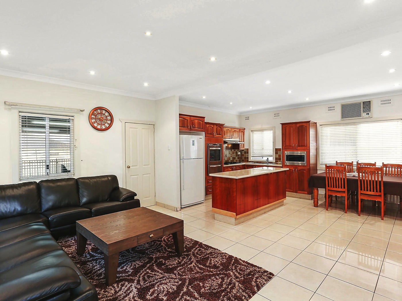 25 Lascelles Avenue, Greenacre