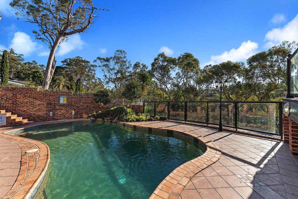 834 Henry Lawson Drive, Picnic Point