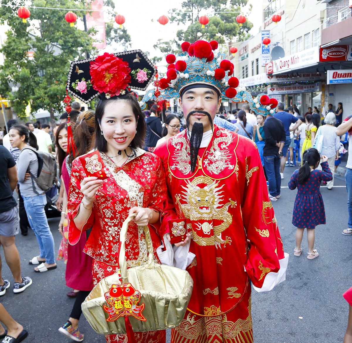 Thousands boost luck at Lunar New Year party LocalNewsPlus