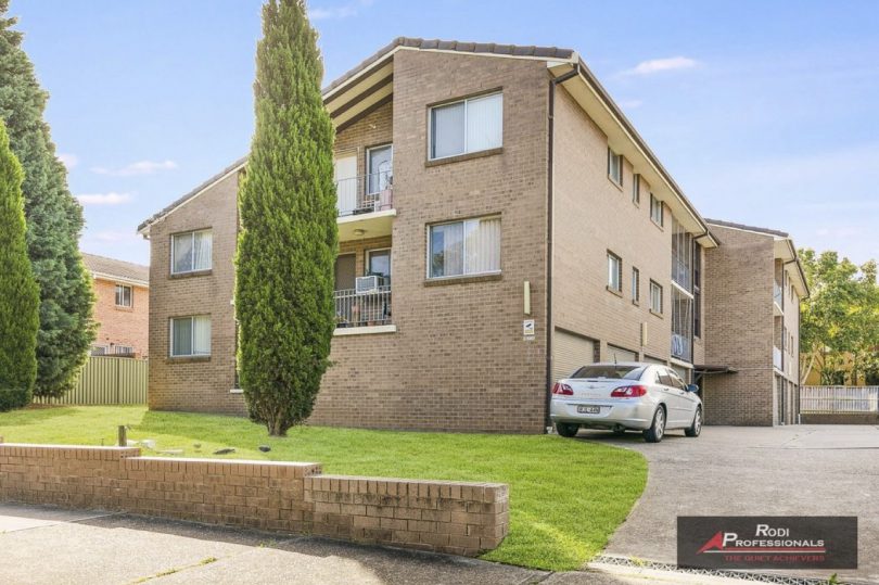 3/10-12 The Crescent, Beral