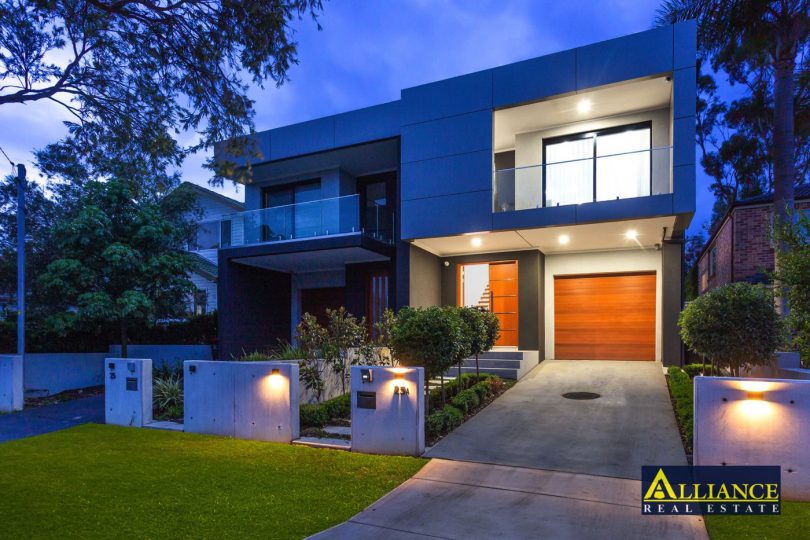 25A Toby Crescent, Panania