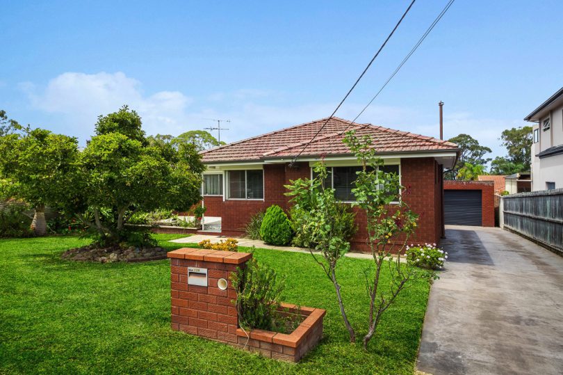 130 Greenacre Road, Greenacre