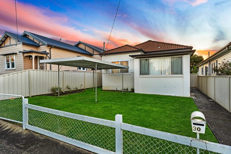 30 Seventh Avenue, Berala