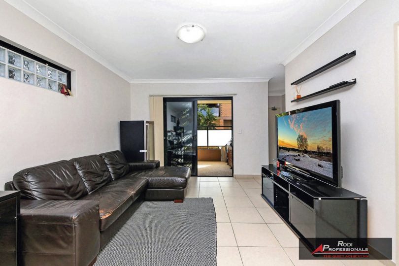 1/159 Wellington Road, Sefton