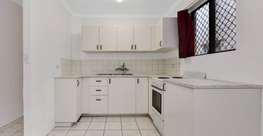 4/8 Edwin Street, Regents Park