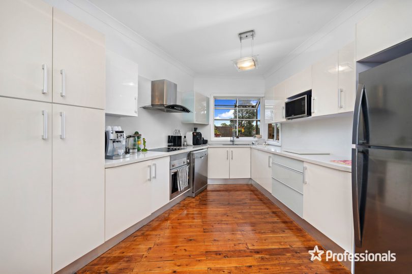 9 Needlewood Grove, Padstow Heights.