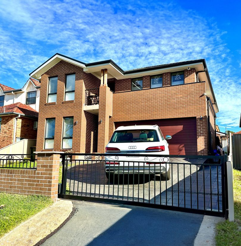 30 Clucas Road, Regents Park