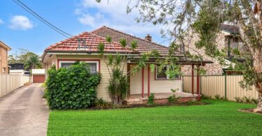 86 Iberia Street, Padstow