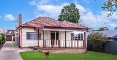 2 Craigie Avenue, Padstow