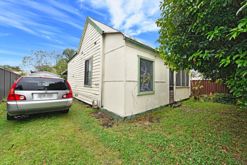 8 Bligh Street, Silverwater.